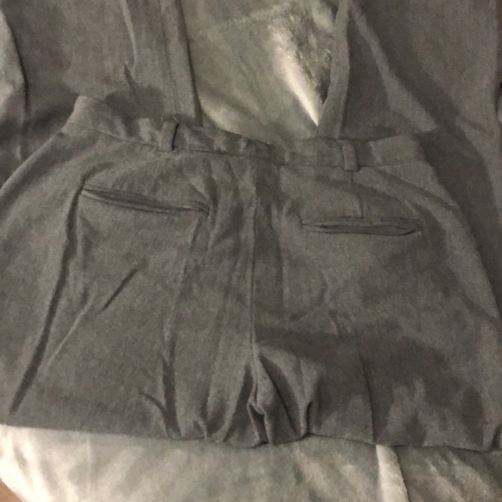 Gray Banana Republic trousers in great condition
